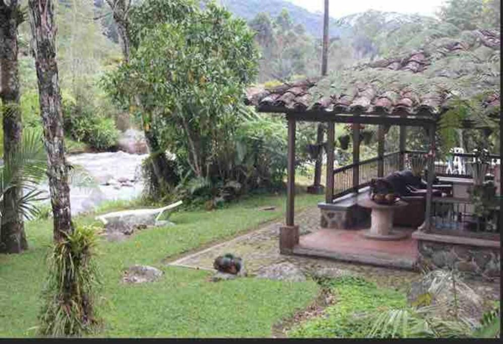 فيلا Finca Punta De Piedra Salento, Quindio المظهر الخارجي الصورة