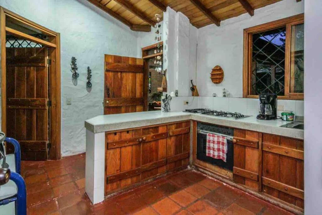 فيلا Finca Punta De Piedra Salento, Quindio المظهر الخارجي الصورة